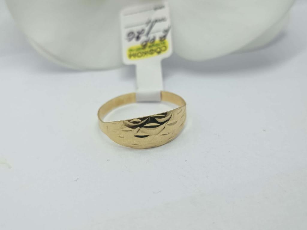 ЗЛАТЕН ПРЪСТЕН 1,26ГР/14K